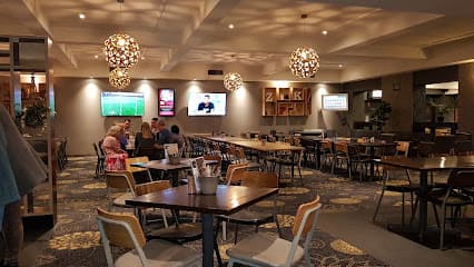 Edwardes Lake Hotel