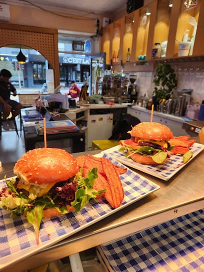Kick Ass Burgers - The Best Burgers in Town!