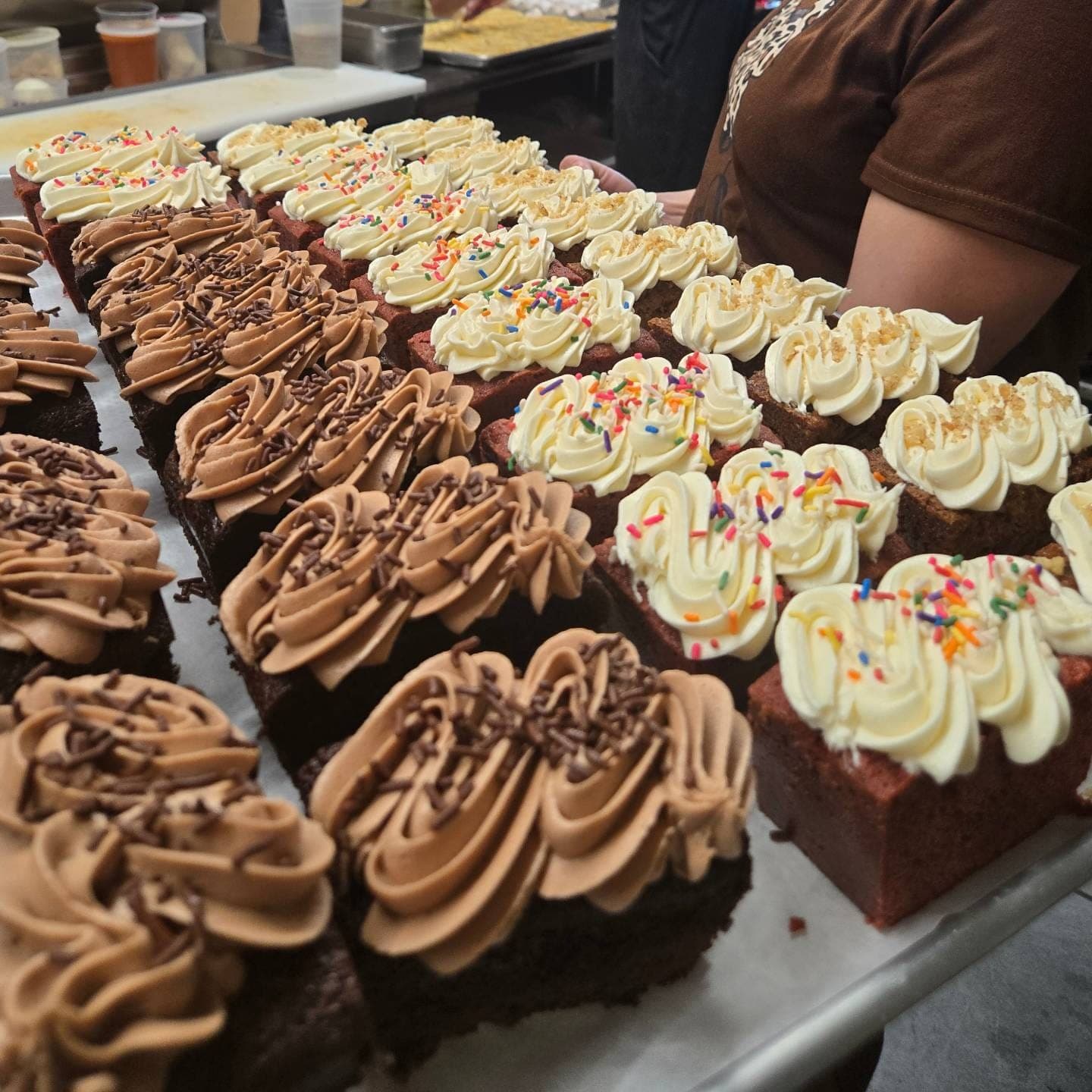 Darnel's Cakes