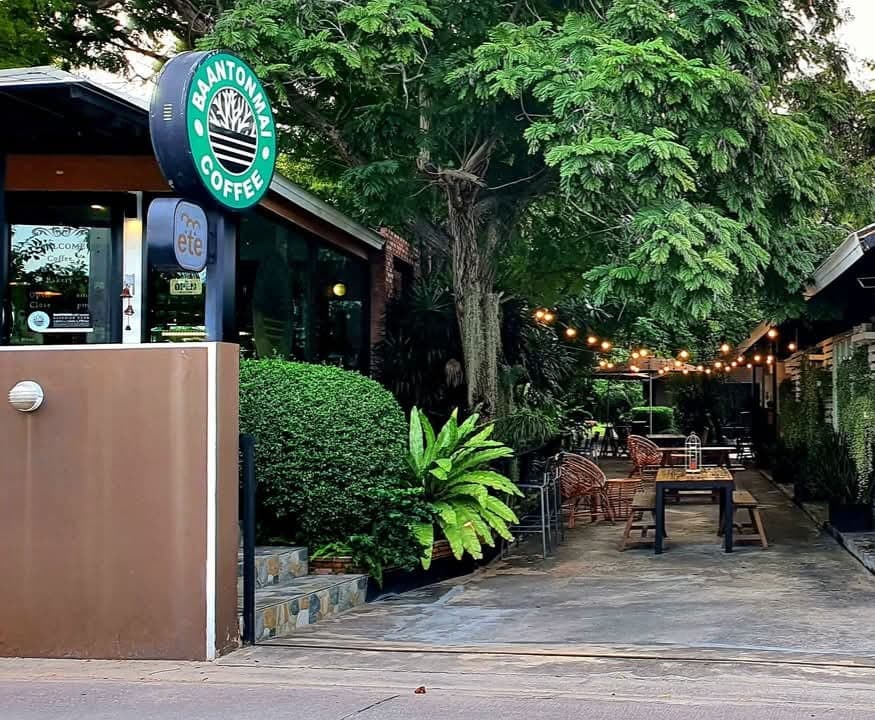 BaanTonmai Coffee Cafe Hua Hin