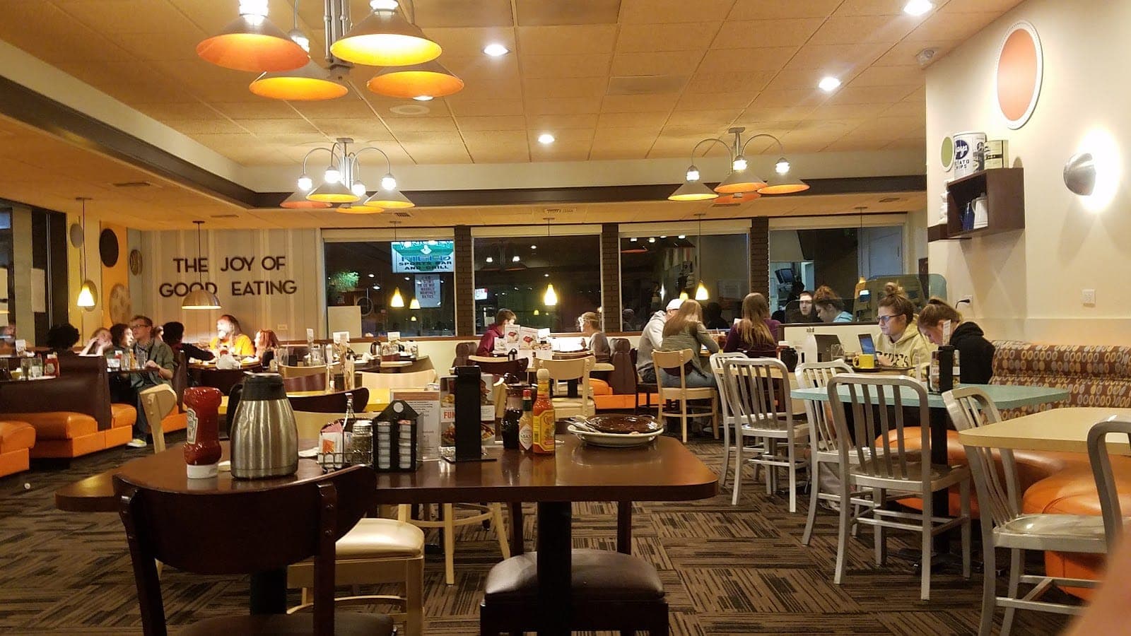 Village Inn