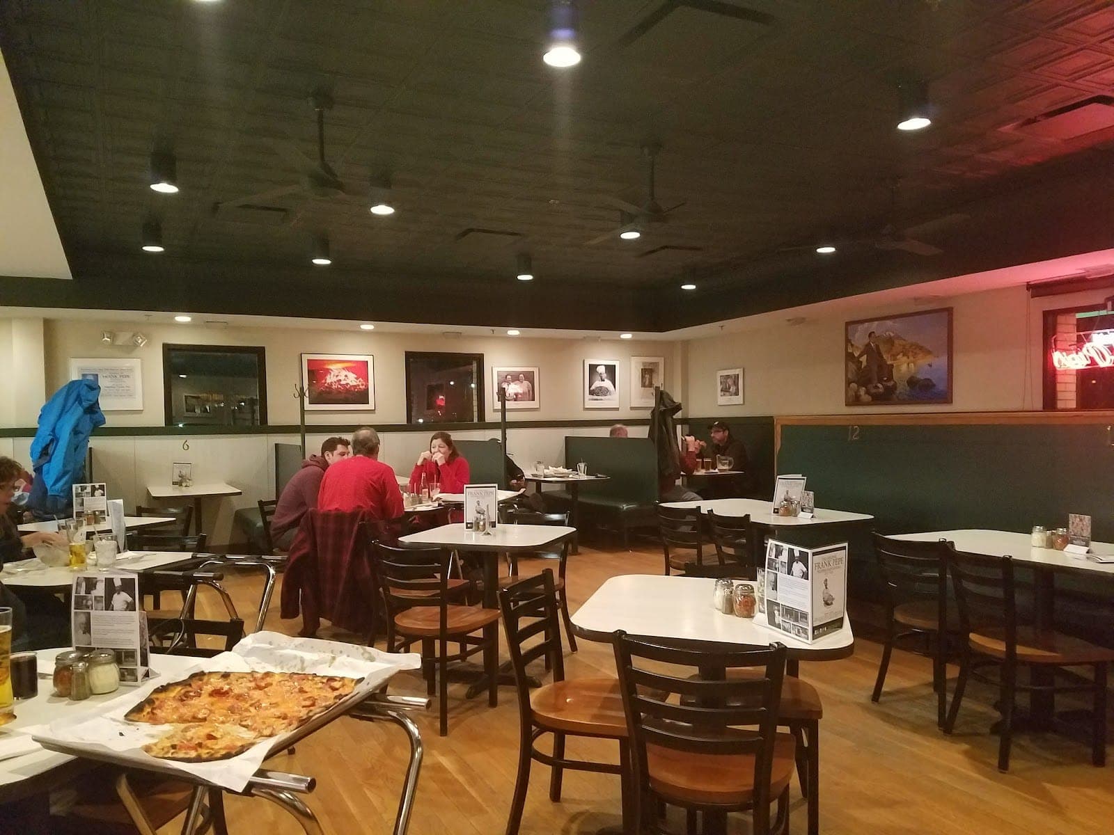 Frank Pepe Pizzeria Napoletana