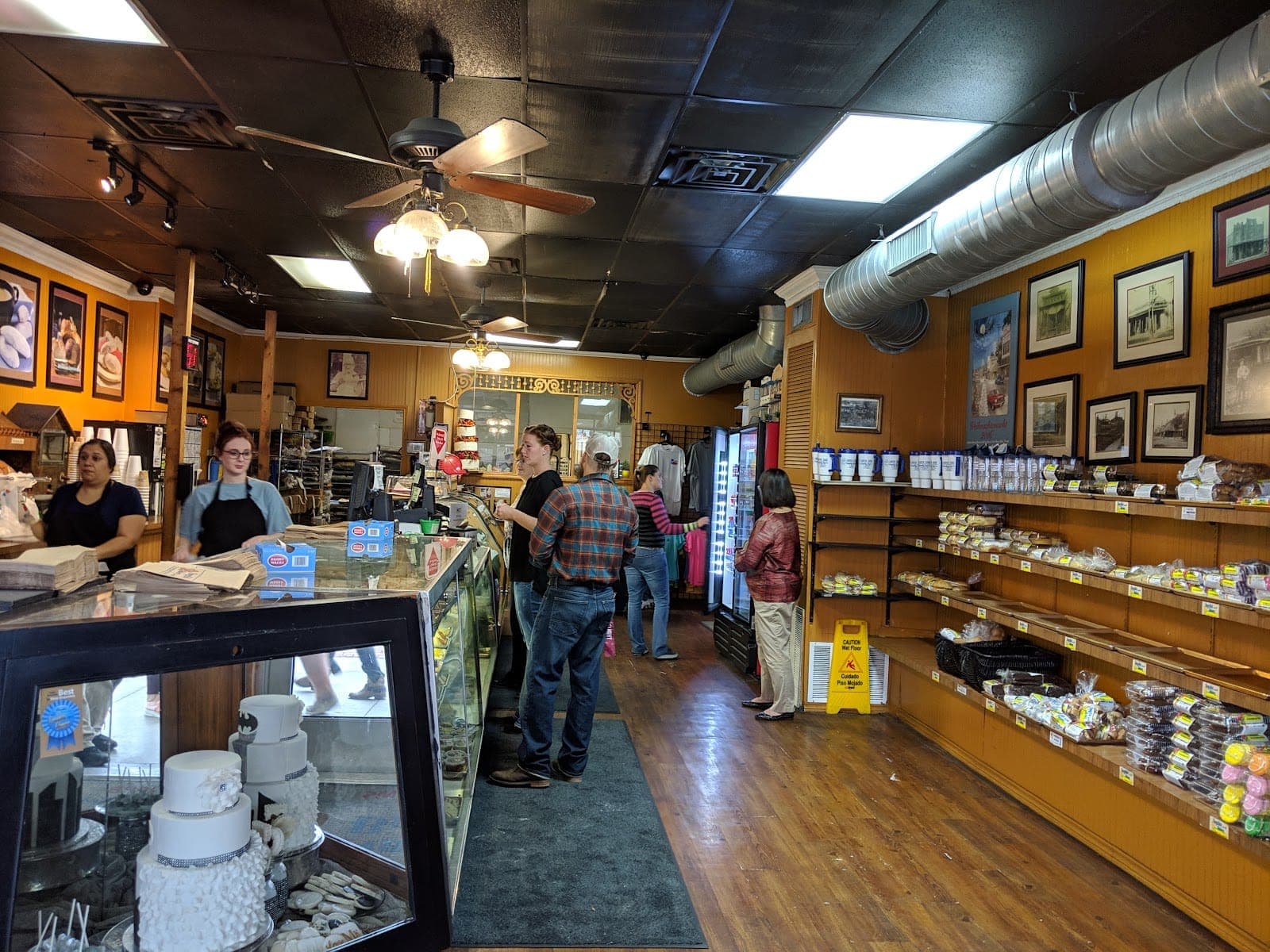 Naegelin's Bakery