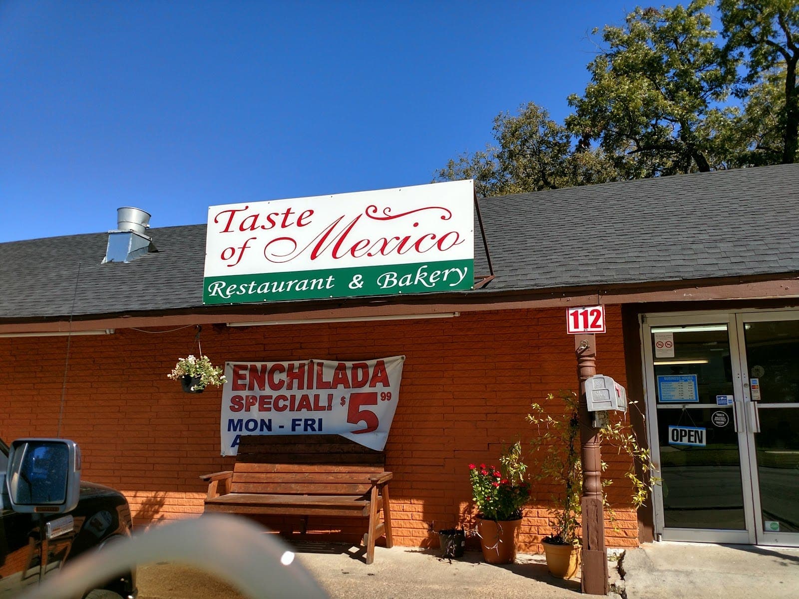 Taste of Mexico Resturant and Bakery