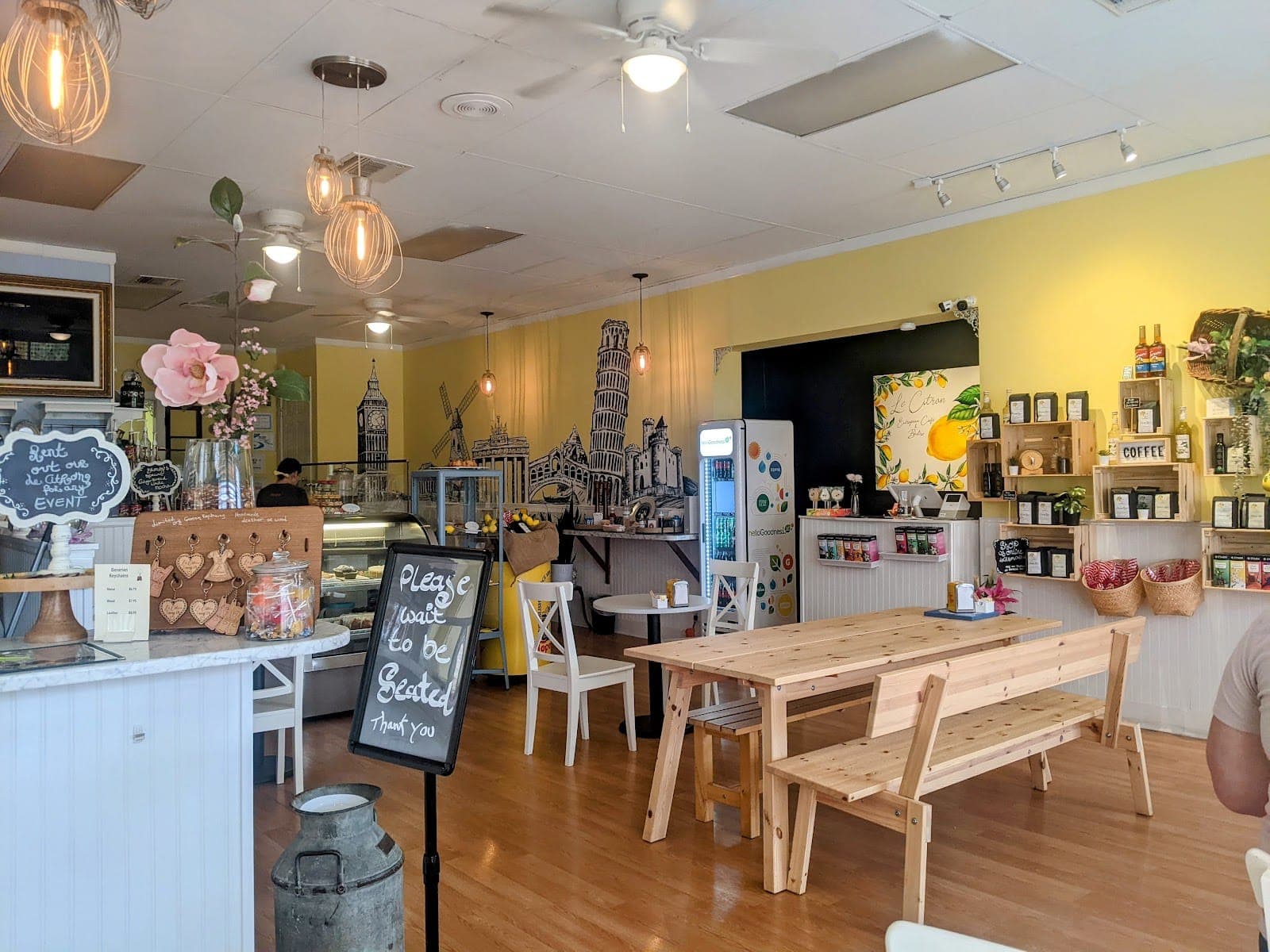 Le Citron European Cafe & Bistro