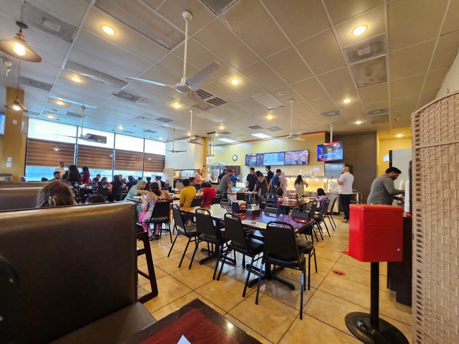 Cafe Yasmeen