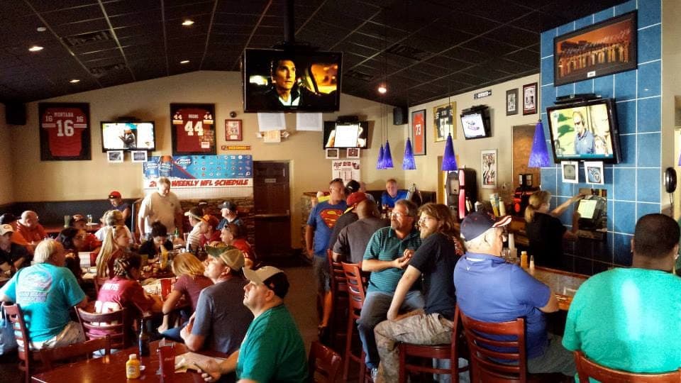 Griff's Restaurant & Sports Lounge