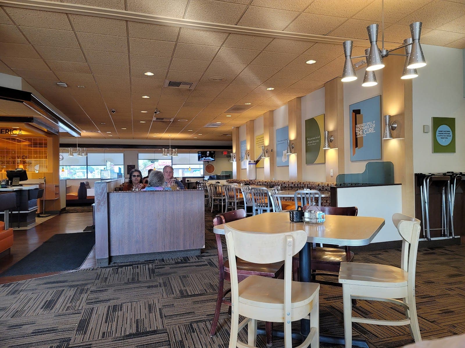 Village Inn