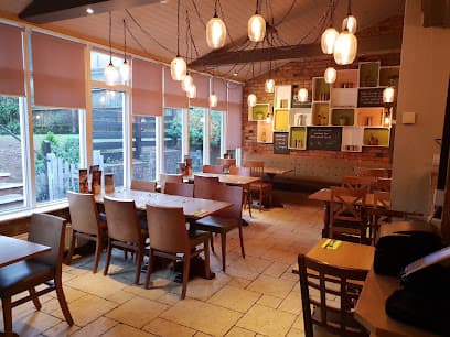 The Horse & Groom (Harvester)