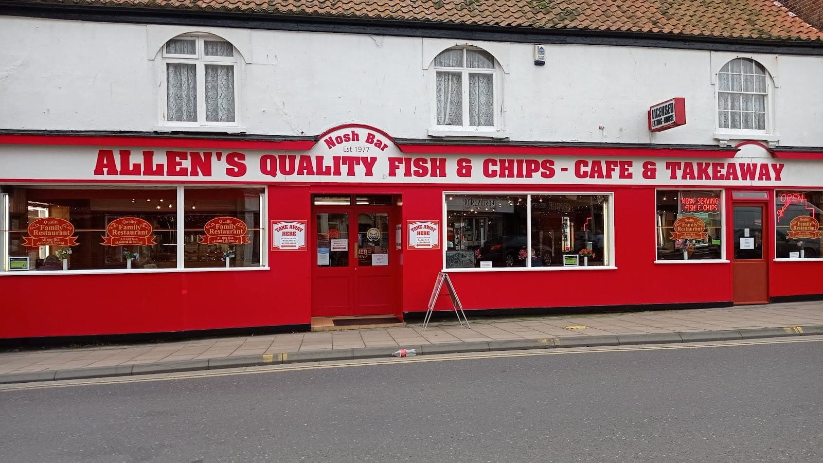 Allen`s Nosh Bar