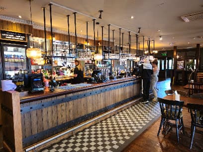 Boat and Horses Pub
