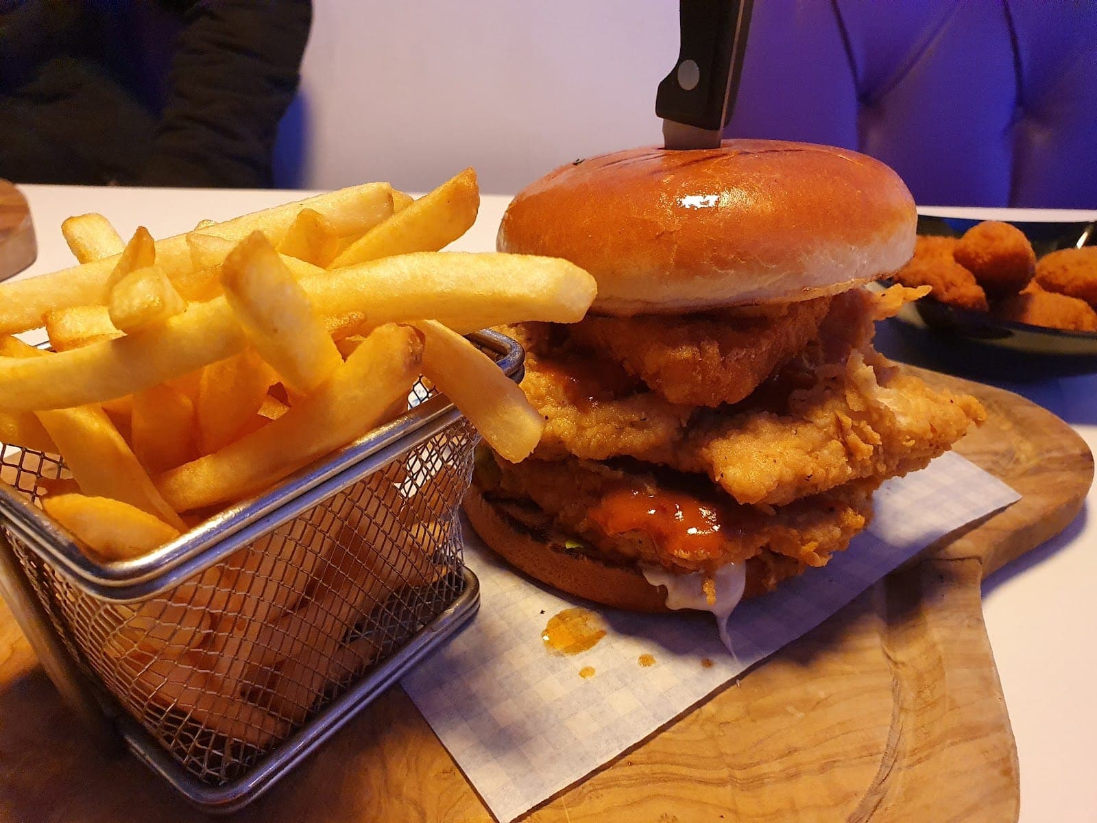 Luckys Diner