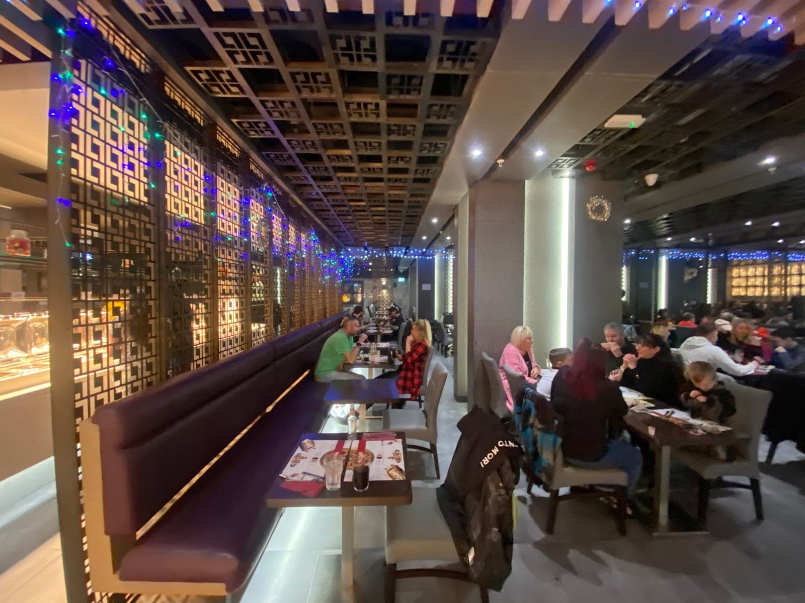 Spoon World Buffet