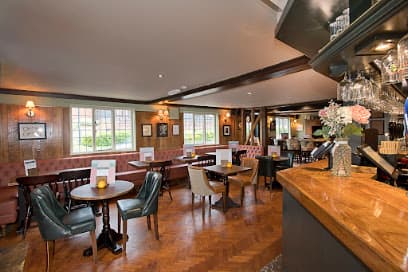 The Three Horseshoes