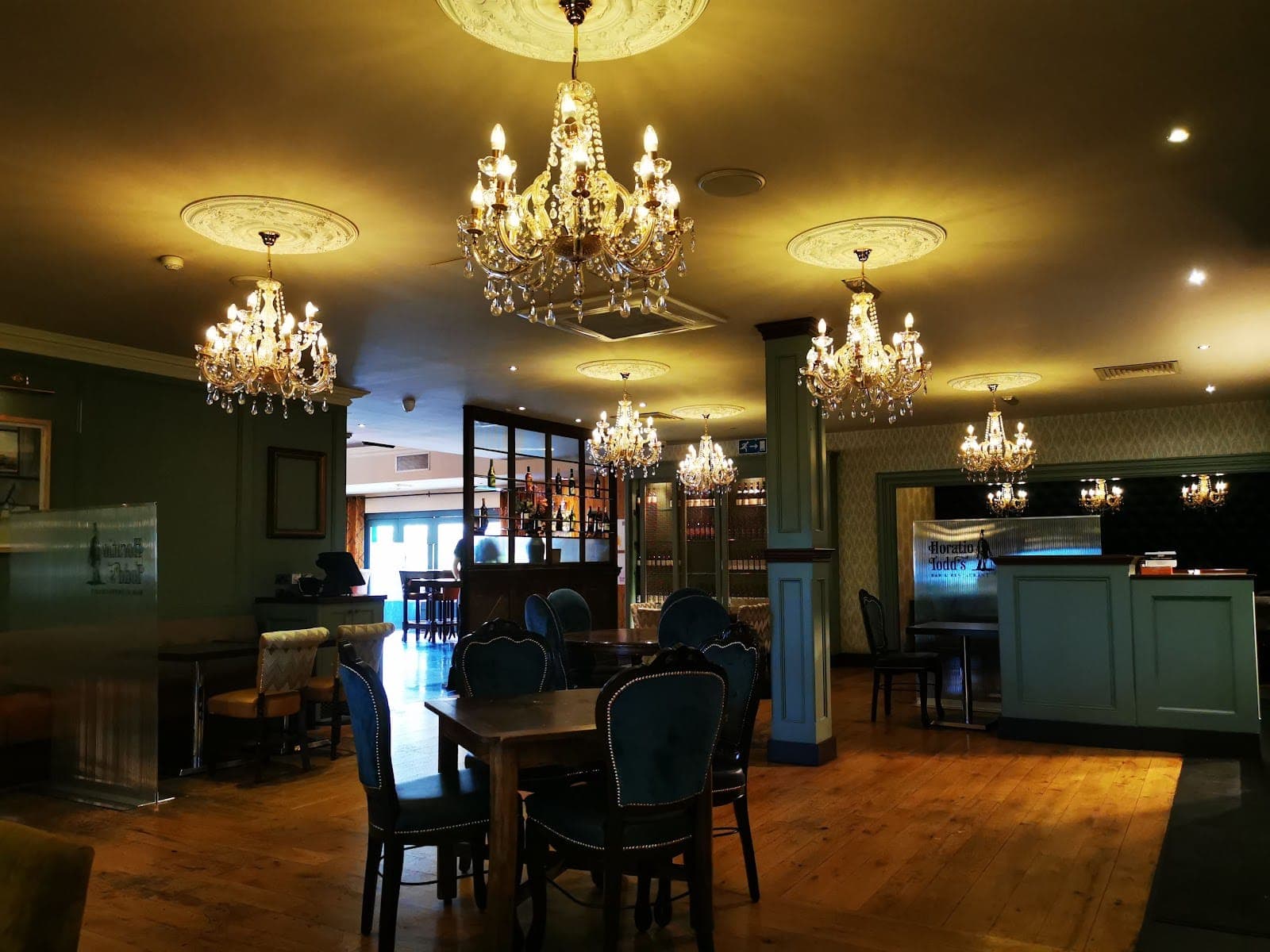 Horatio Todd's Bar & Restaurant