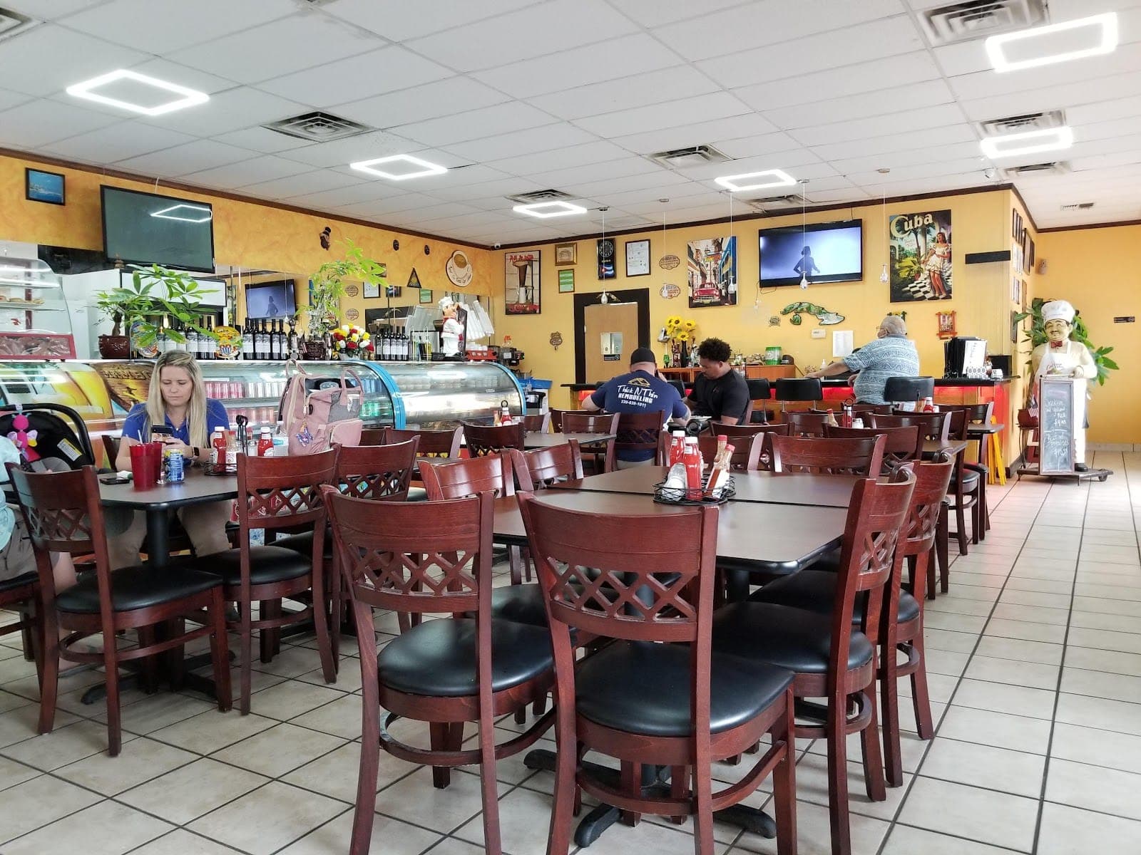 El Mambo Cuban American Restaurant