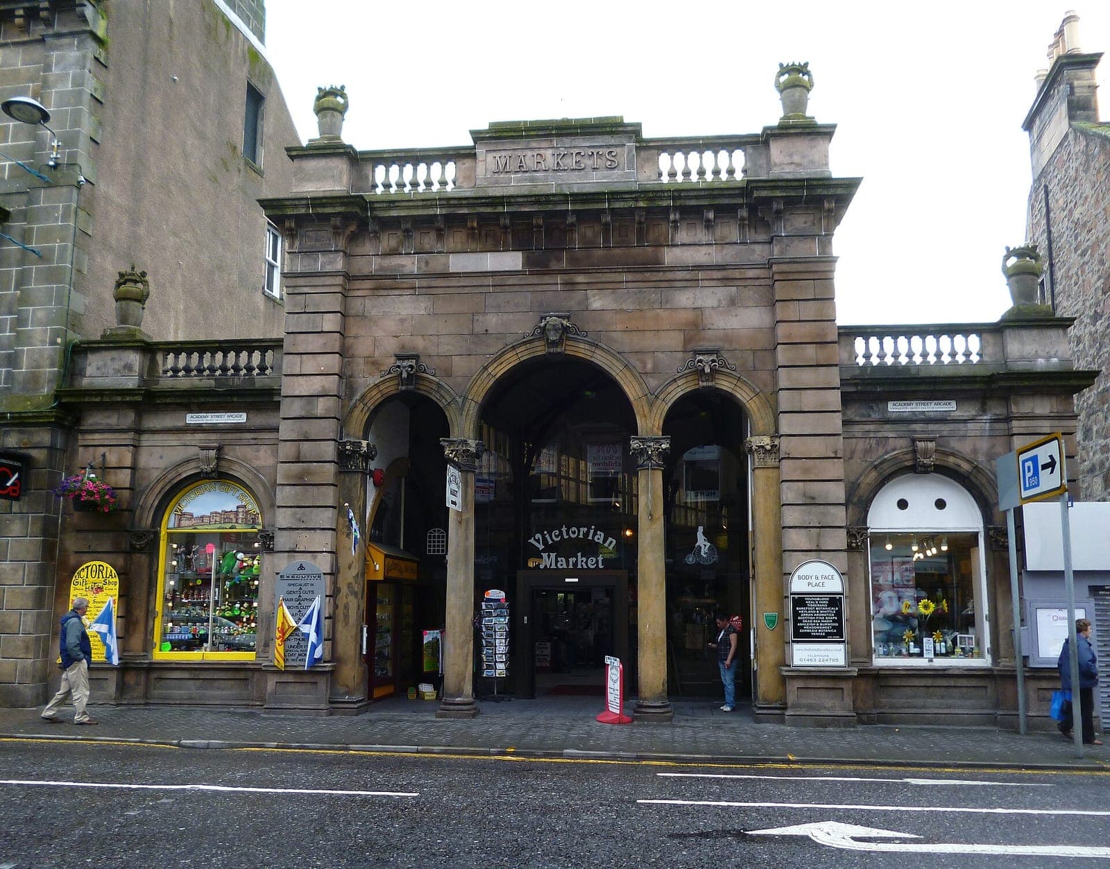 Platform 8