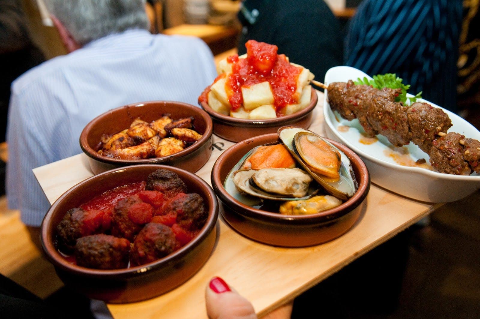 Los Reyes Tapas & Wine Bar
