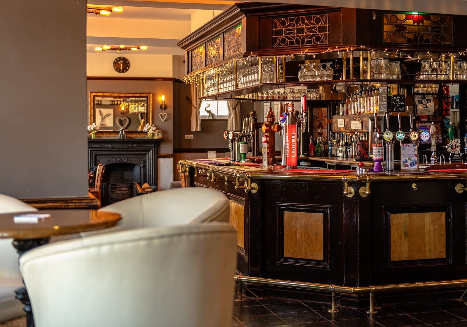 Hare and Hounds Inn