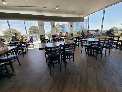 Crabby’s Dockside