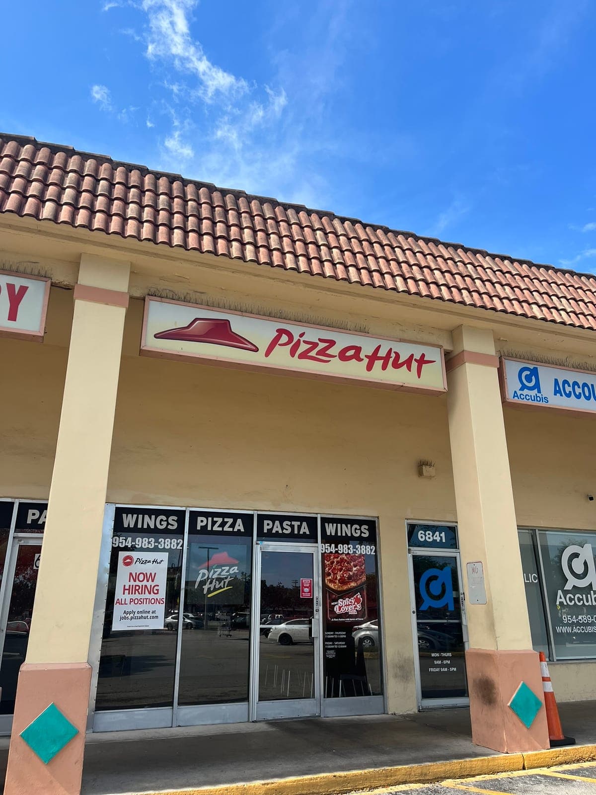 Pizza Hut