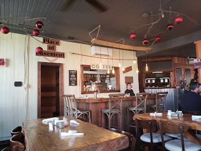 Two Cracked Eggs Café