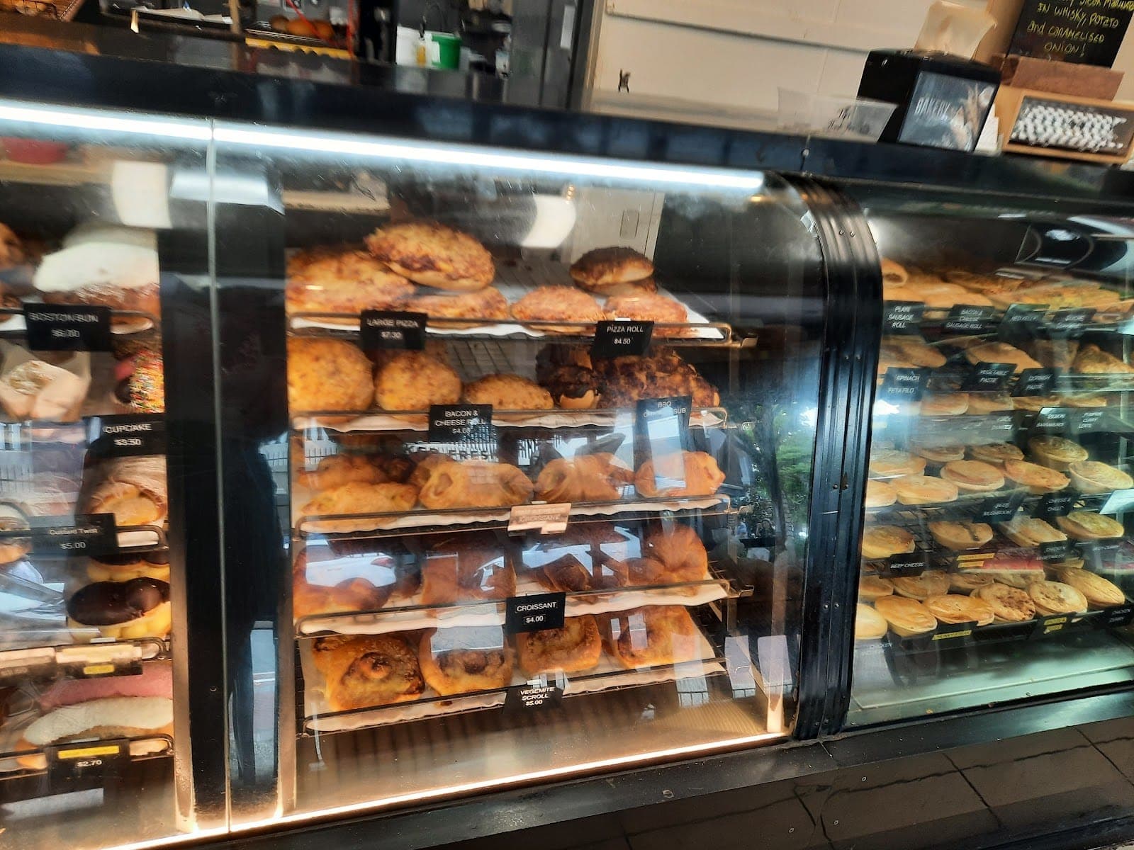 Main Beach Bakery