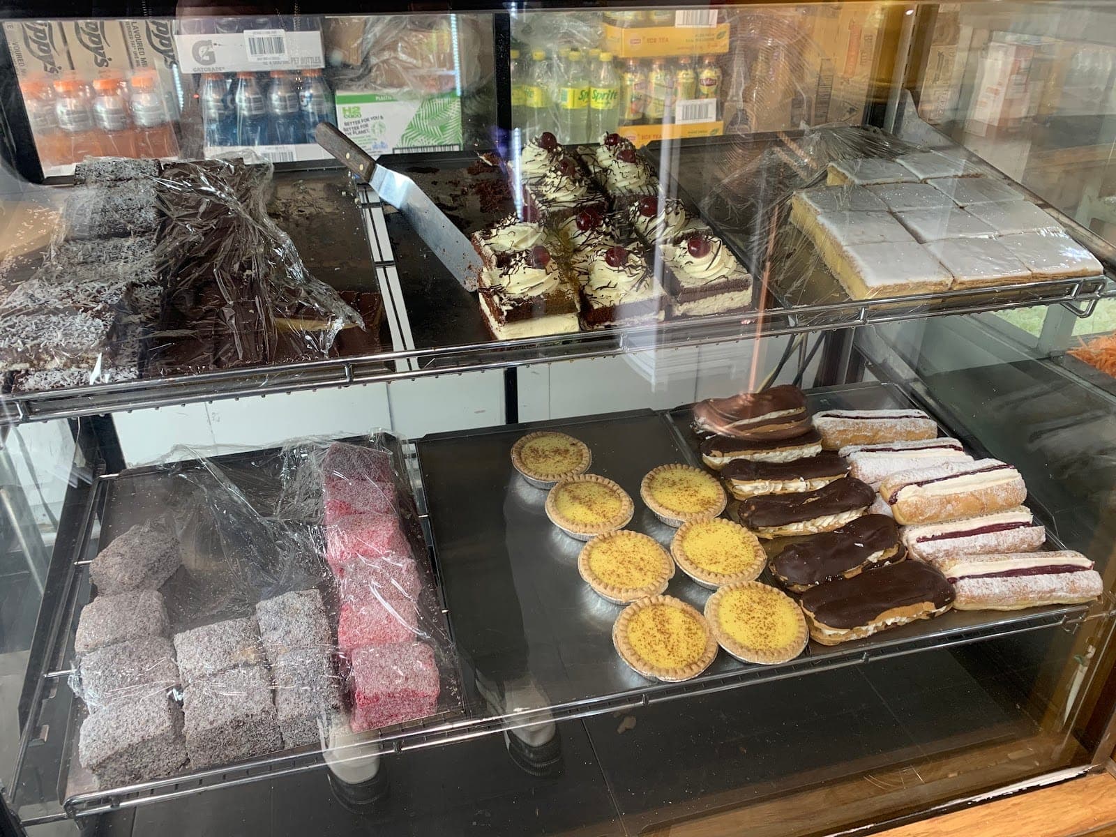 Trang Bakery Café