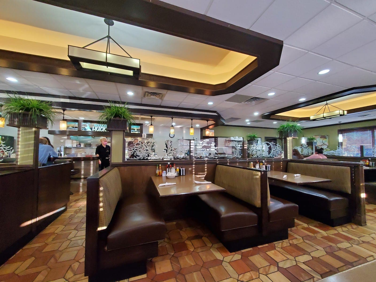 Huck Finn Restaurant