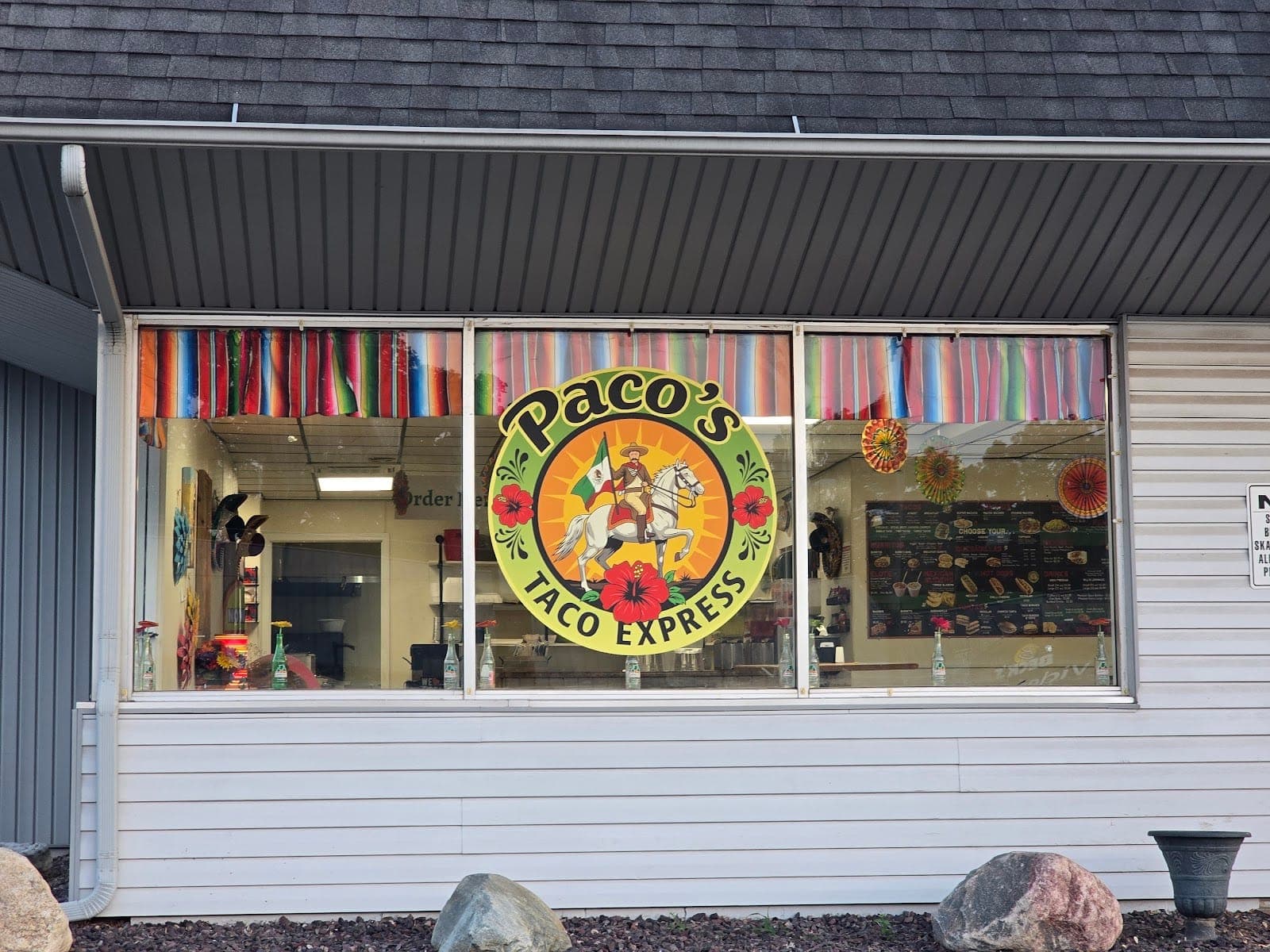 Paco's Tacos Express