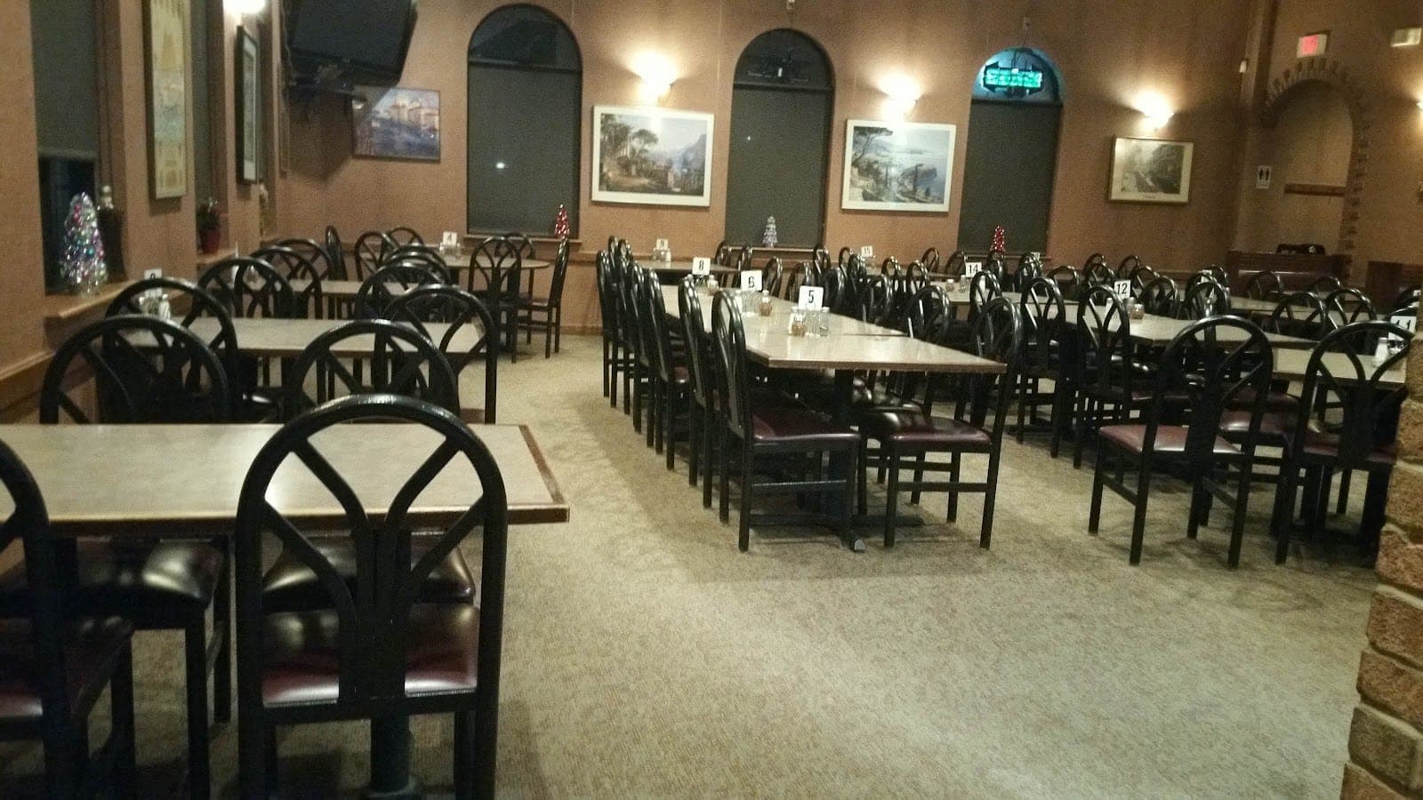 Pino's on Main