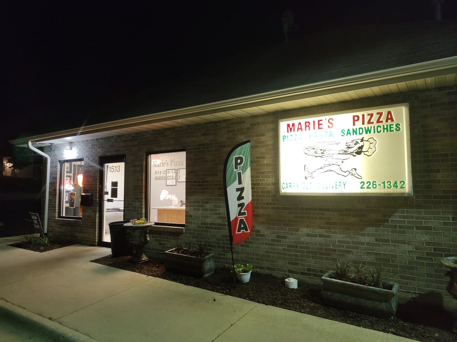 Vincenzo's Pizza