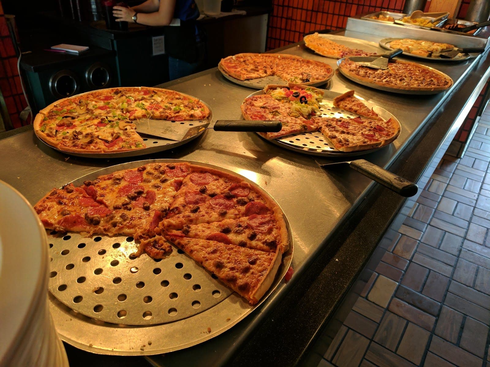 Ken's Pizza