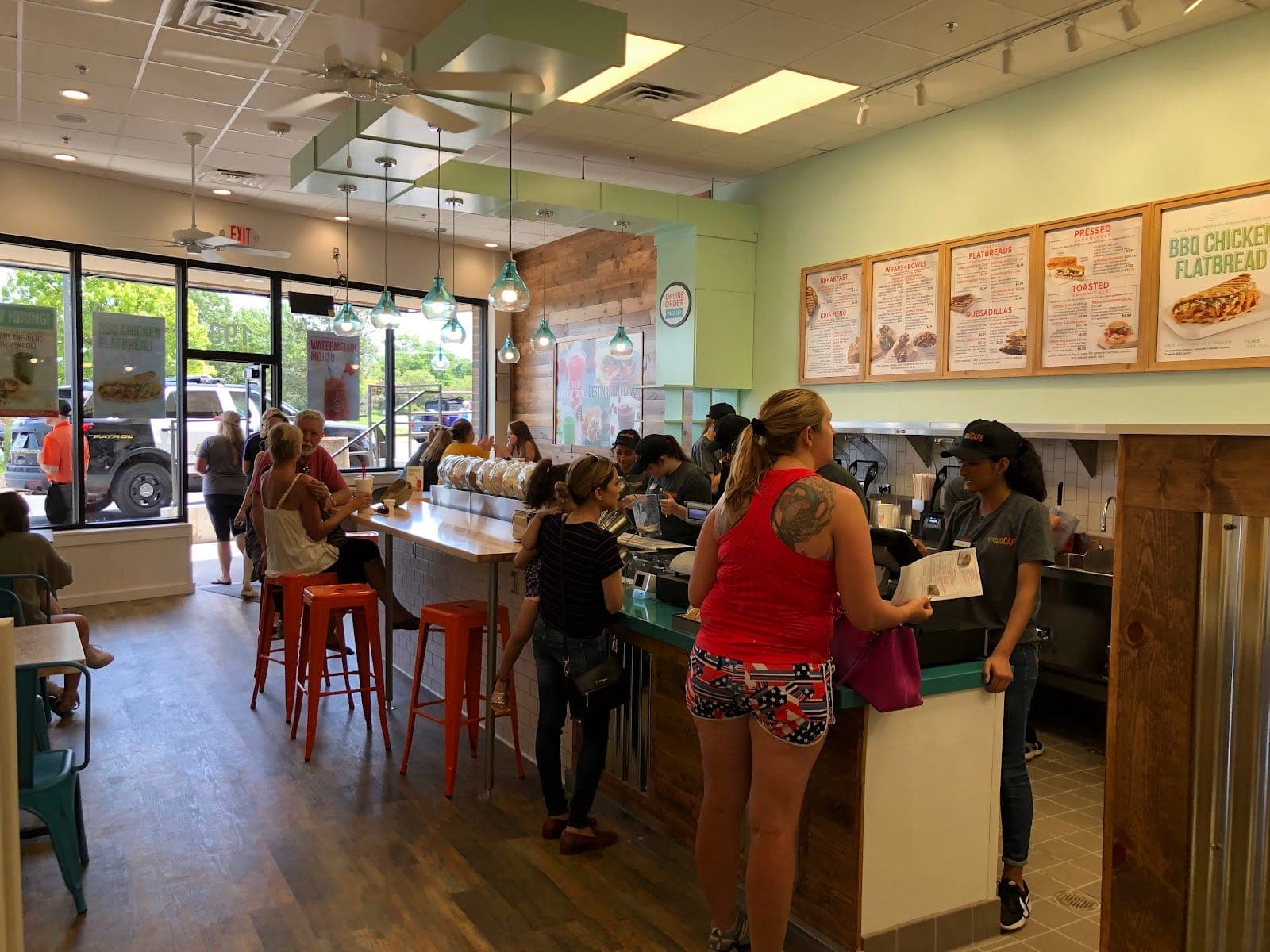 Tropical Smoothie Cafe