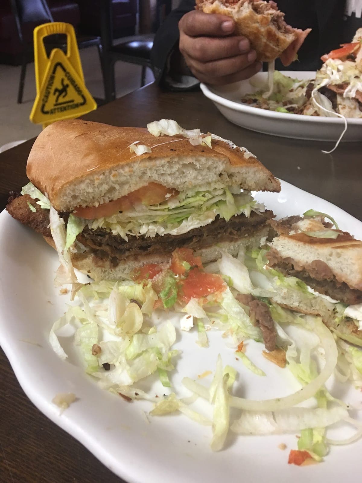 Vargas Restaurant & Bakery