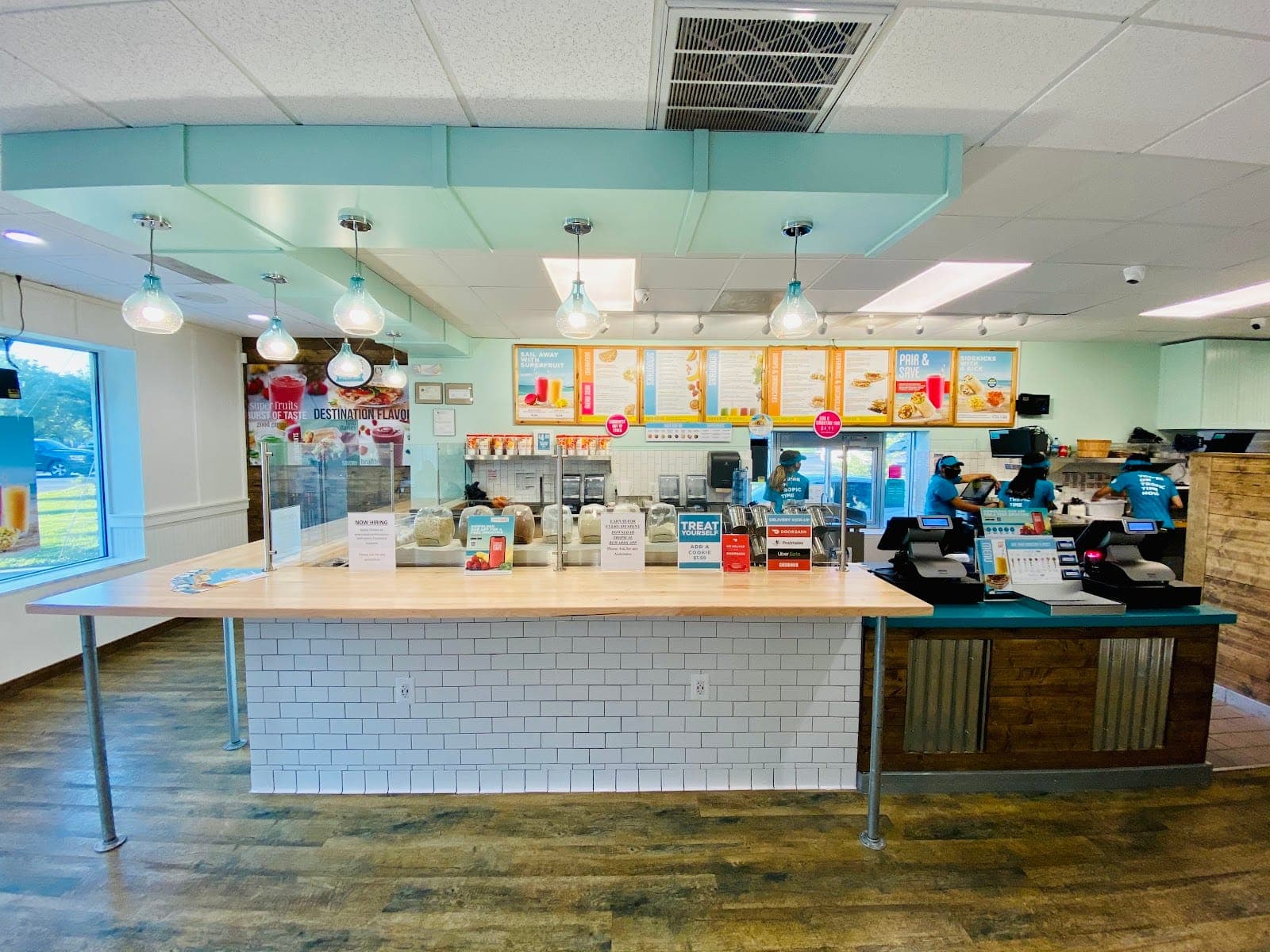 Tropical Smoothie Cafe