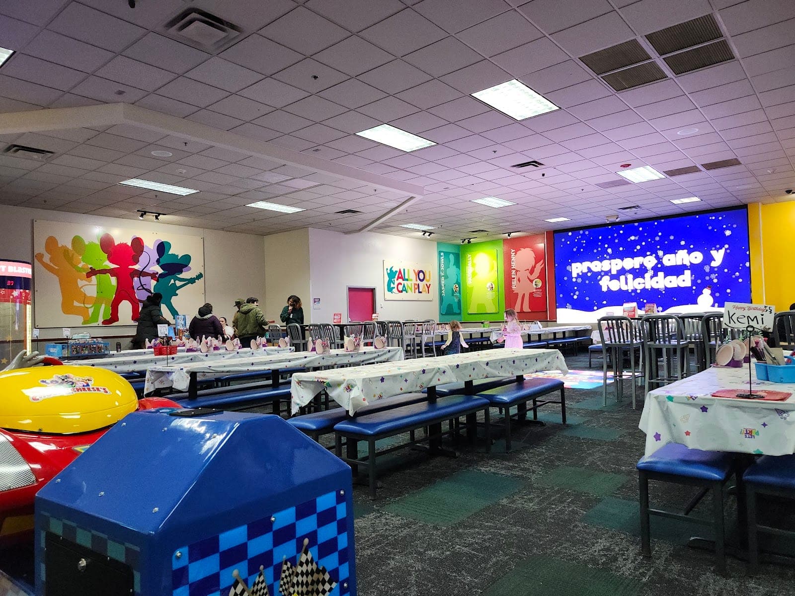 Chuck E. Cheese