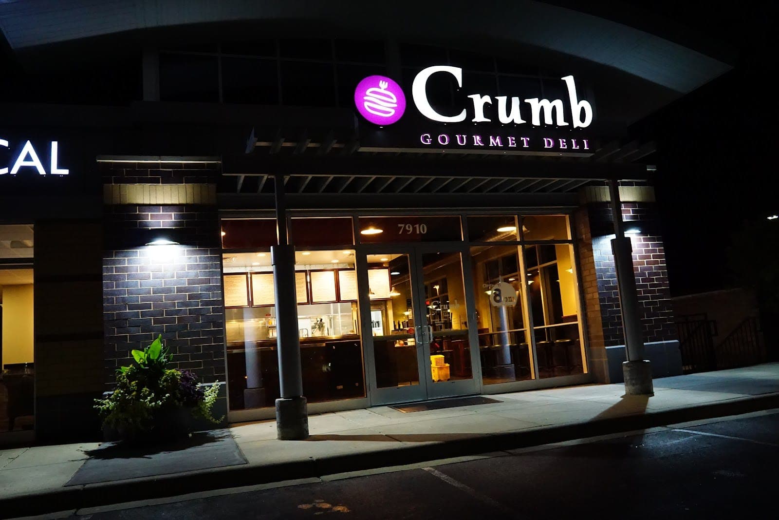 Crumb Gourmet Deli