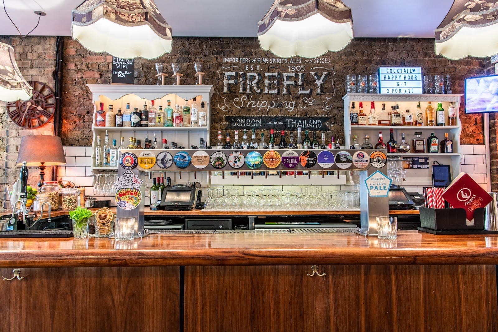 Firefly Bar and Thai Kitchen