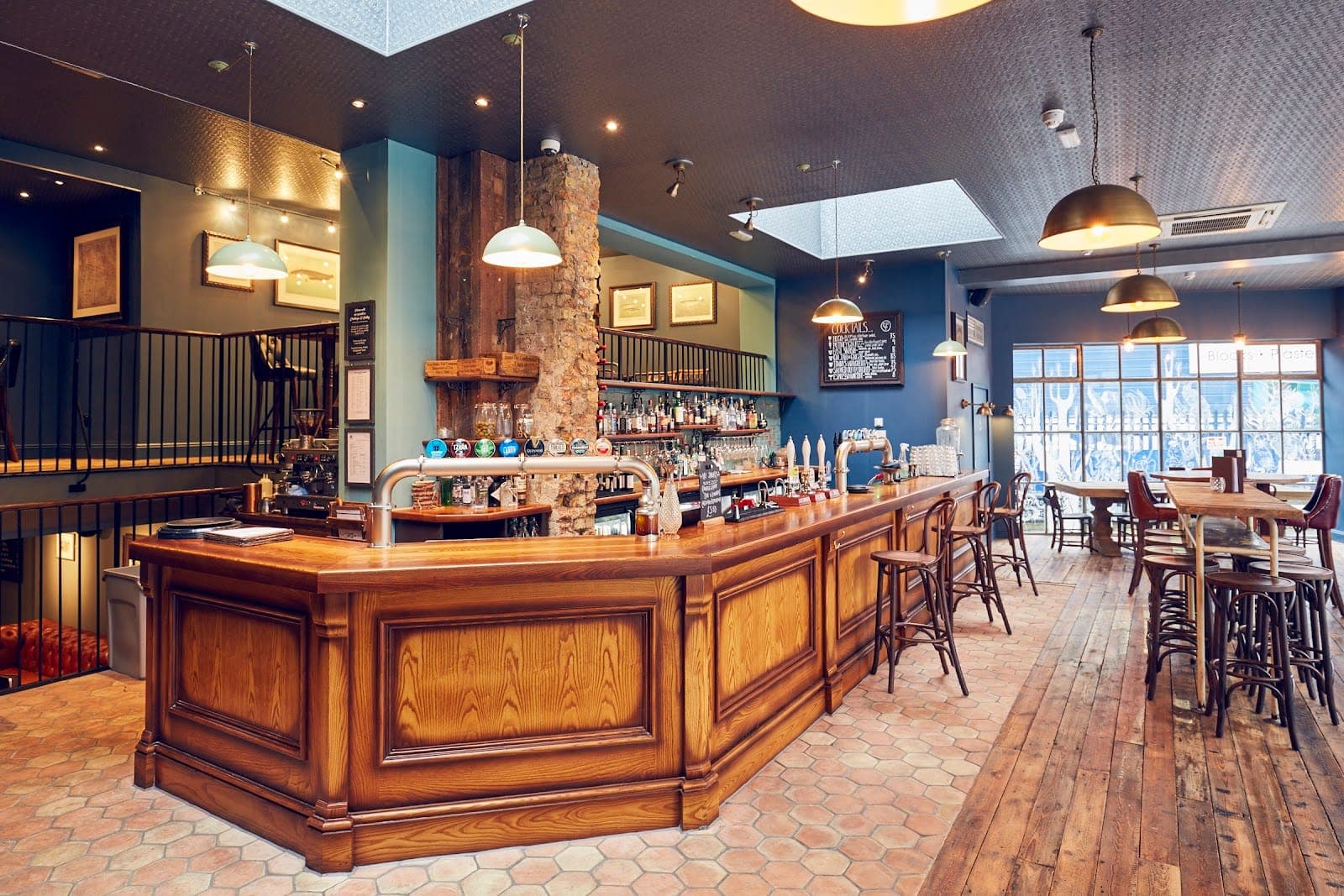 East Putney Tavern