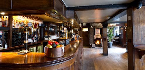 Spaniards Inn
