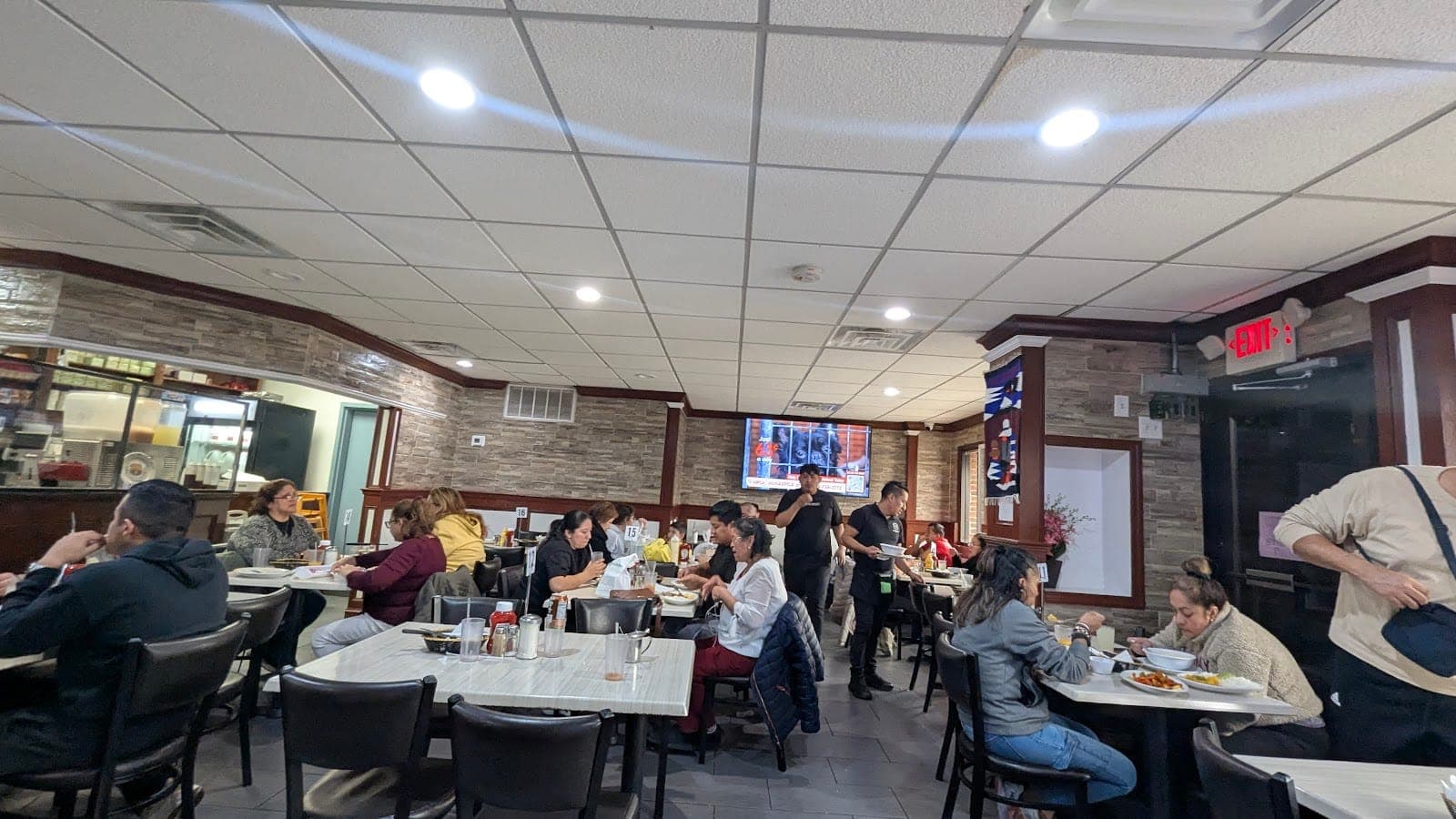 J&V Grill Restaurant Cafeteria