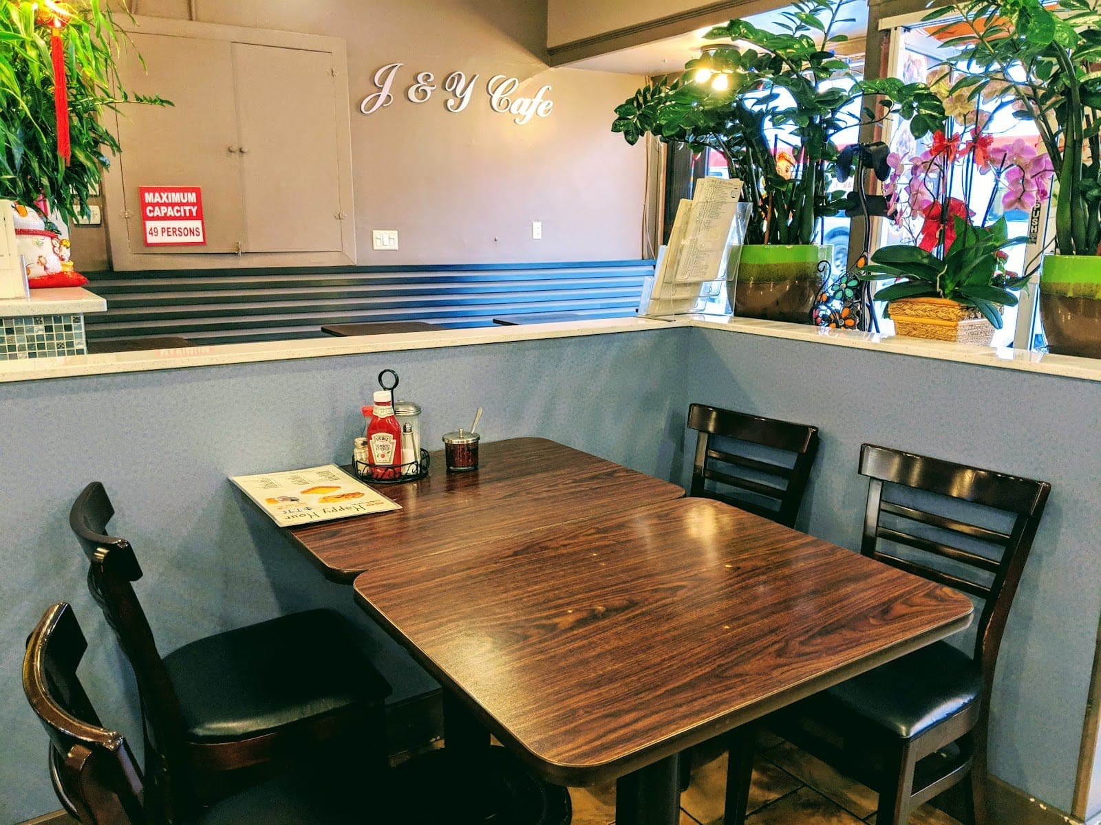2546 Cafe