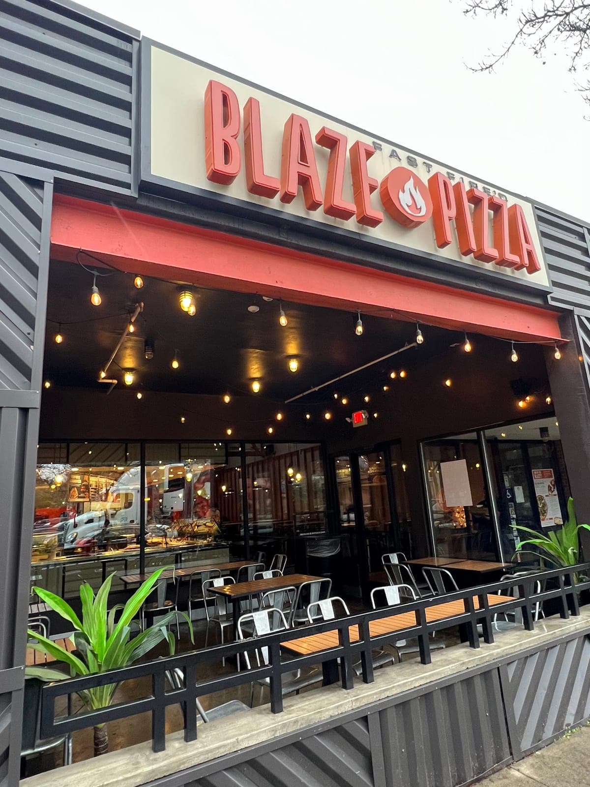 Blaze Pizza