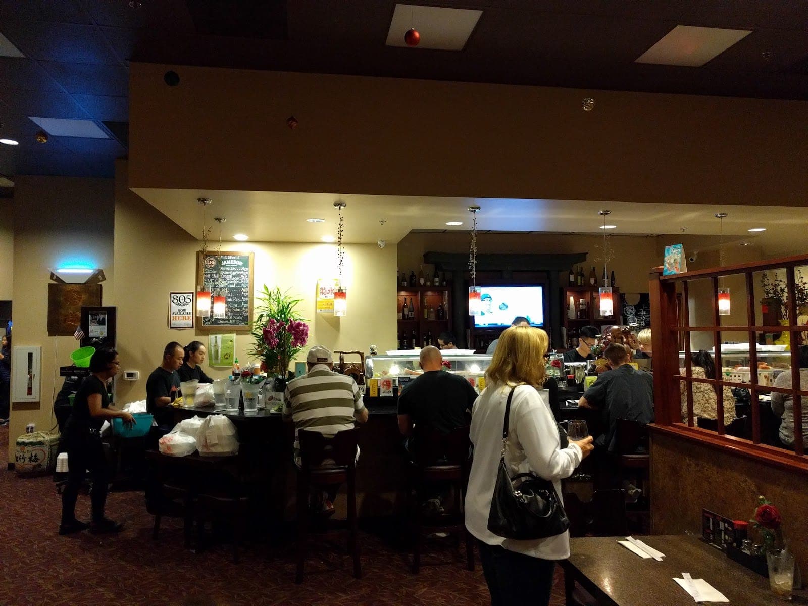 Mikasa Asian Bistro & Sushi Bar