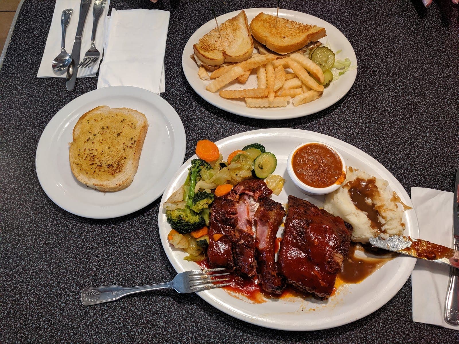 BAR-B-Q Pit Restaurant