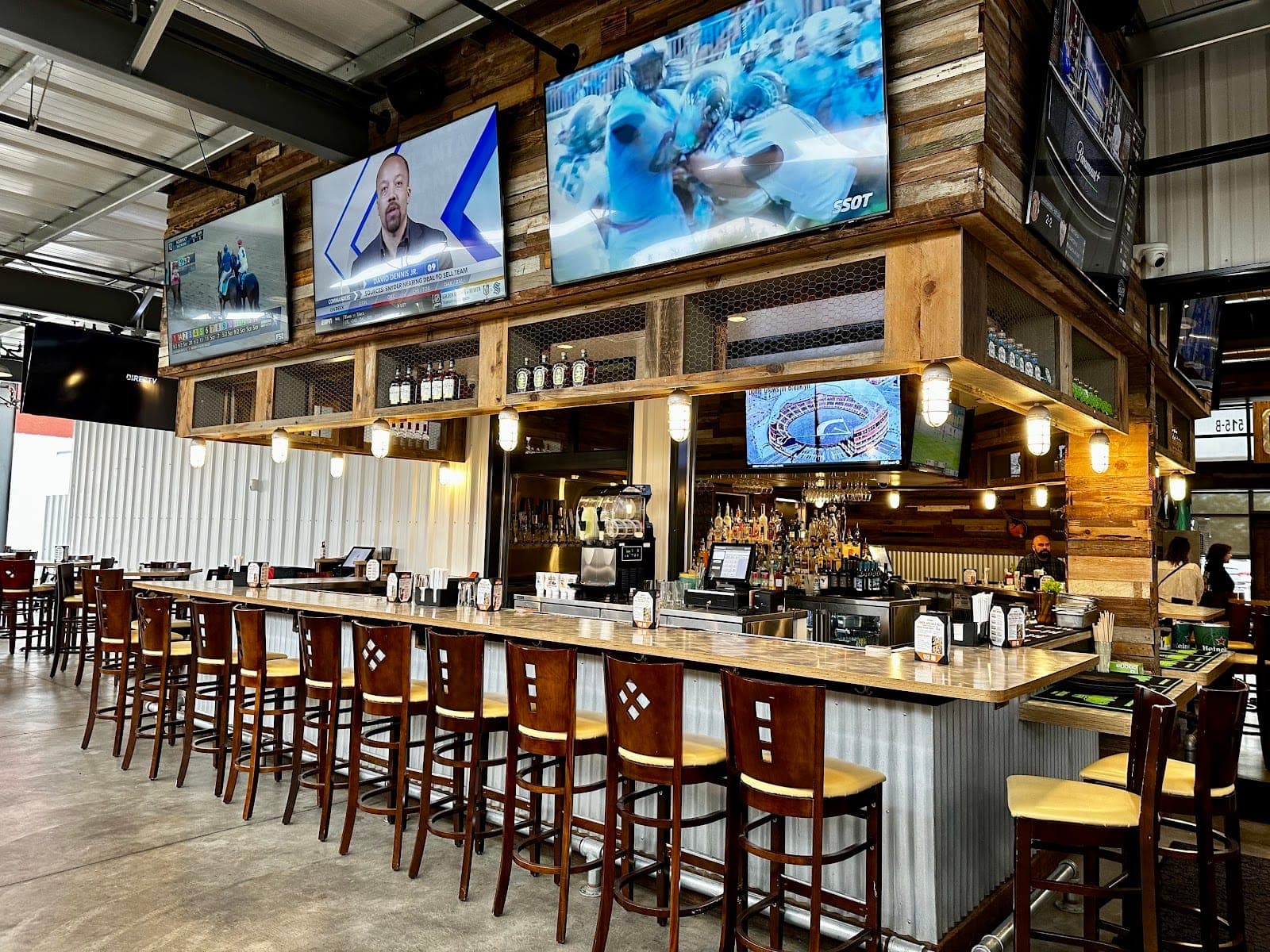 Septembers Taproom and Eatery