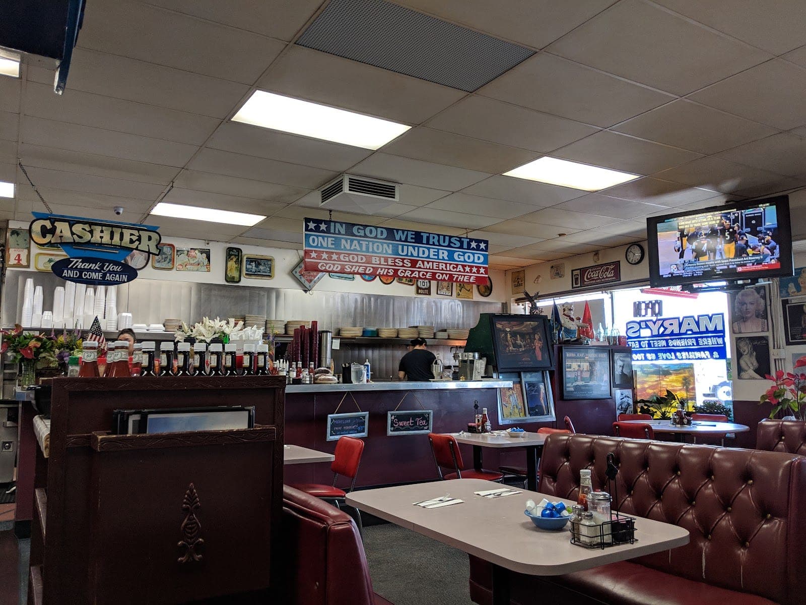 Mary's Family Restaurant