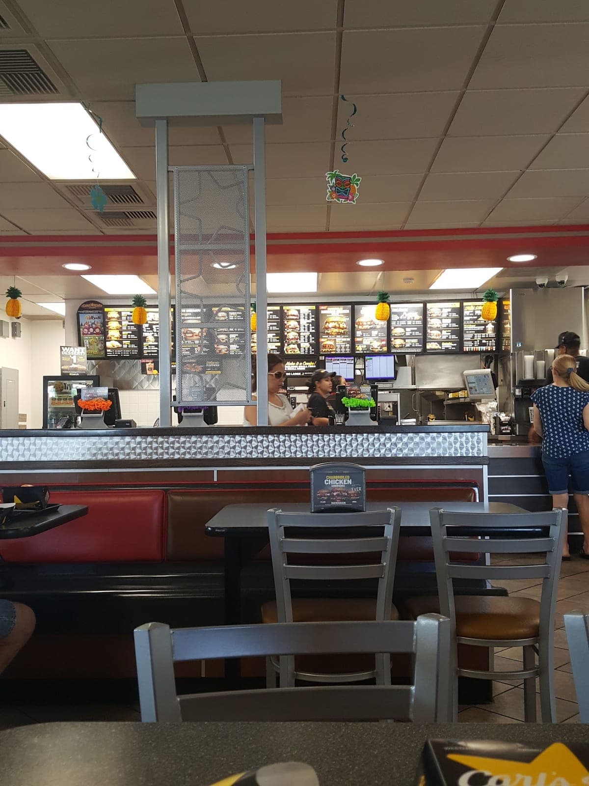 Carl's Jr.