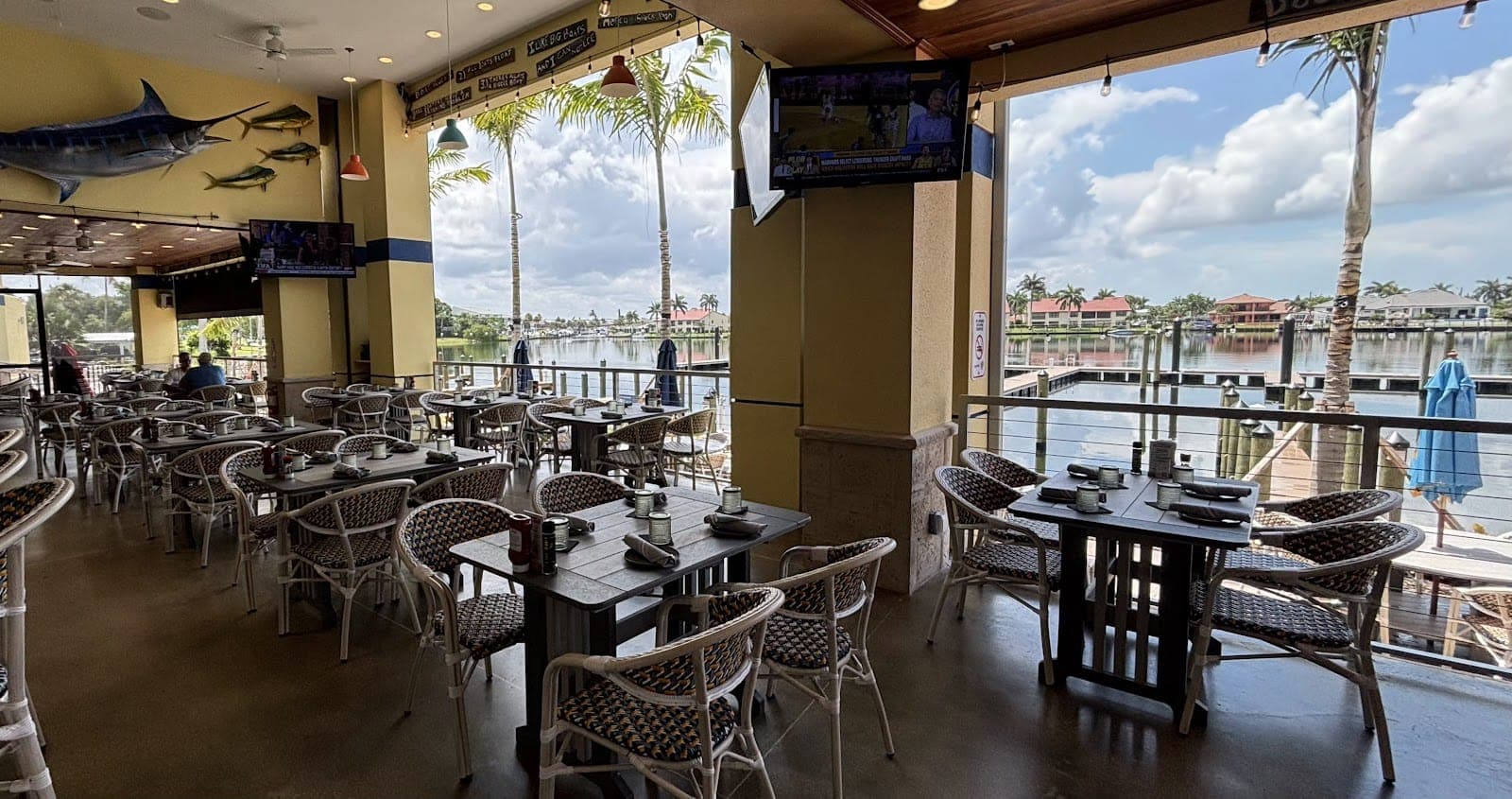 Bimini Basin Seafood & Cocktails